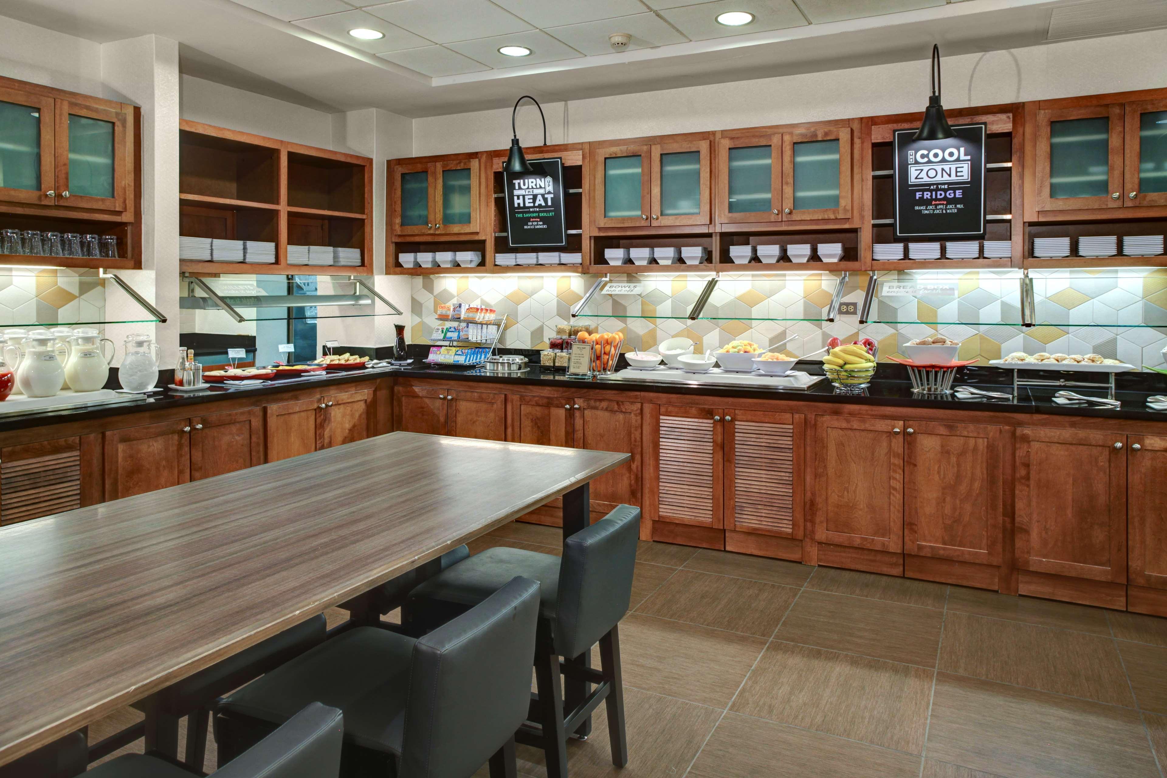Hyatt Place Albuquerque Airport Εξωτερικό φωτογραφία