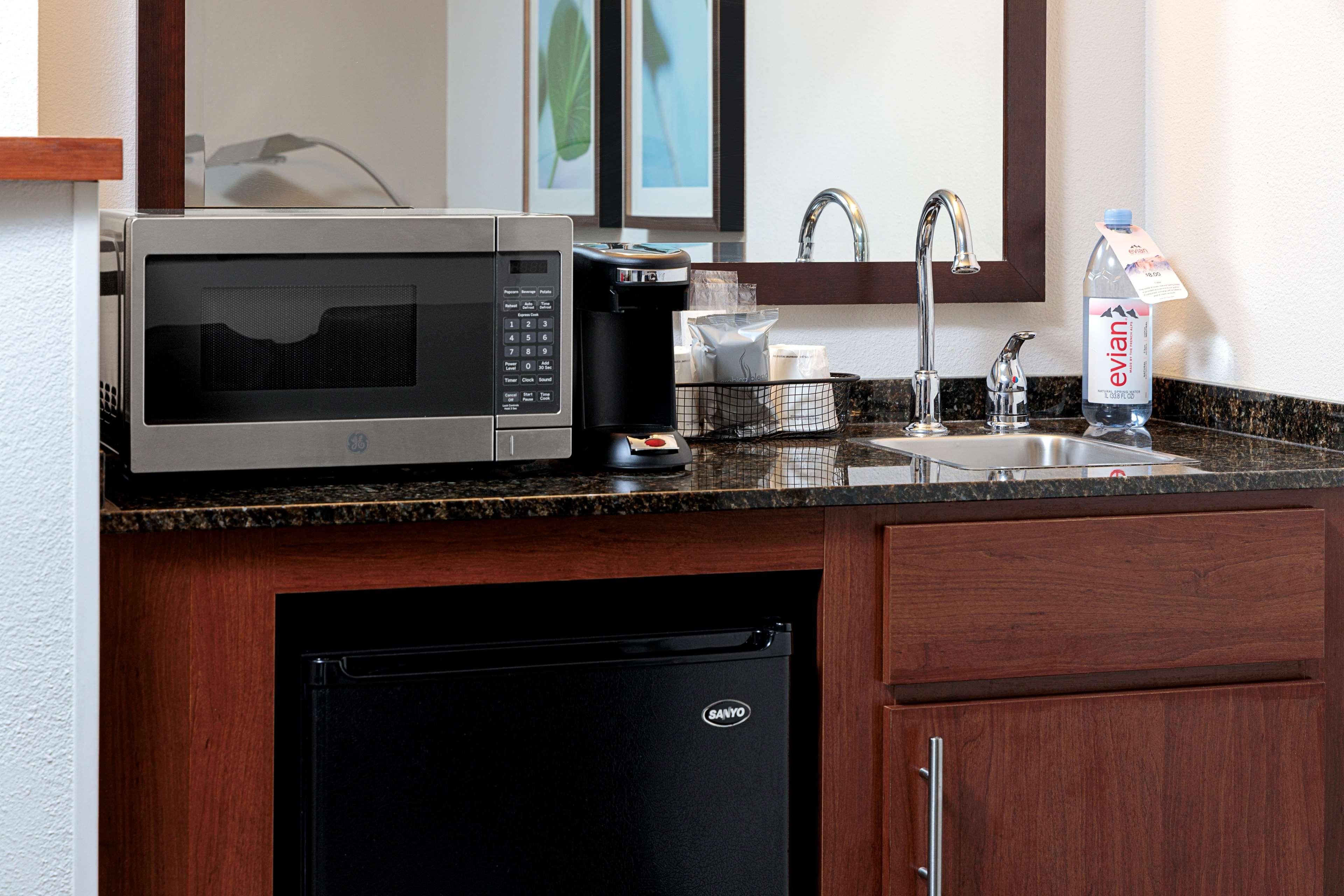 Hyatt Place Albuquerque Airport Εξωτερικό φωτογραφία